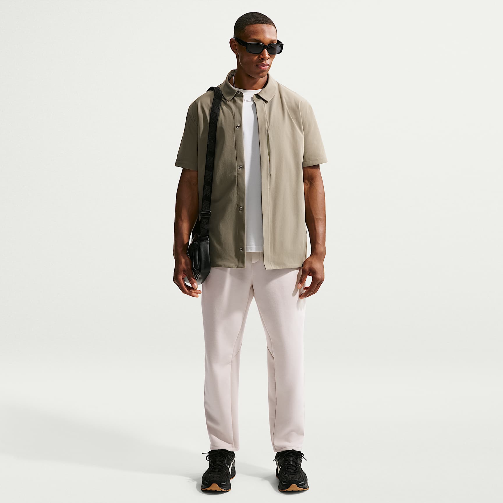Nike 24.7 ImpossiblySoft Men's Dri-FIT Pants. Nike.com